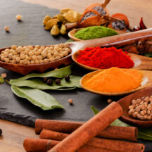 6種の基本スパイスでカレーが作れる？それぞれの特徴や役割をご紹介